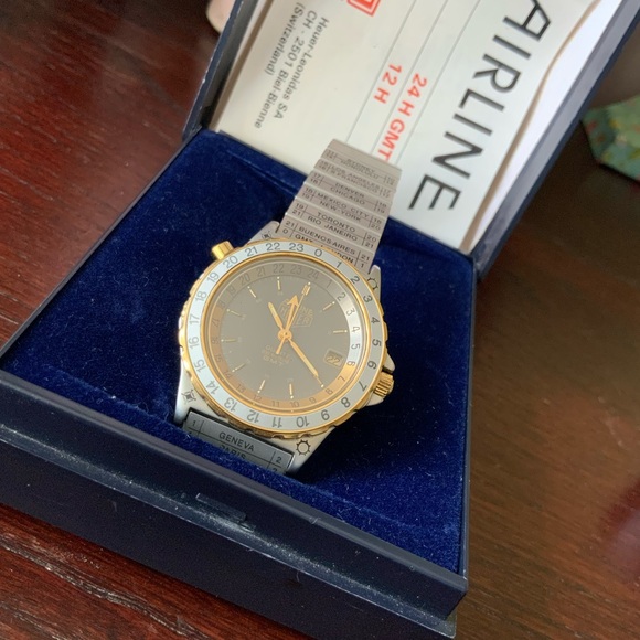 BNIB Men’s Heuer Airline Gold and Silver Toned Watch - Picture 2 of 6